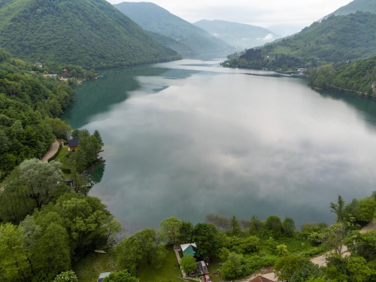 Jajce Lake Cottage-Plivsko Jezero מראה חיצוני תמונה