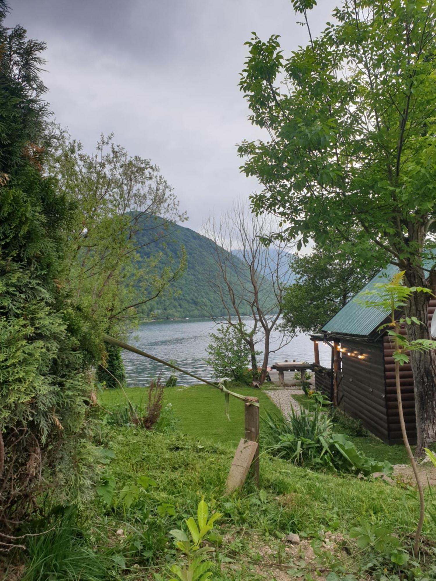 Jajce Lake Cottage-Plivsko Jezero מראה חיצוני תמונה