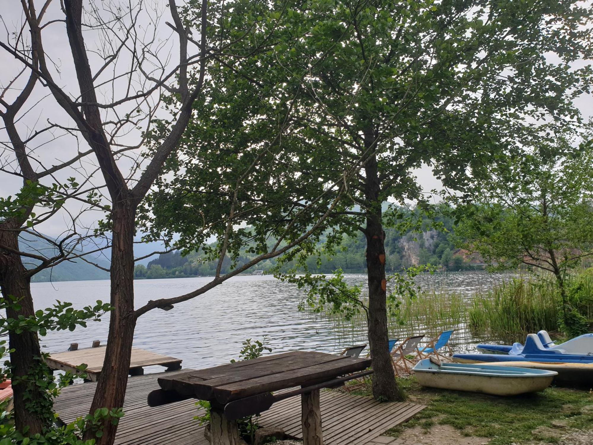 Jajce Lake Cottage-Plivsko Jezero מראה חיצוני תמונה